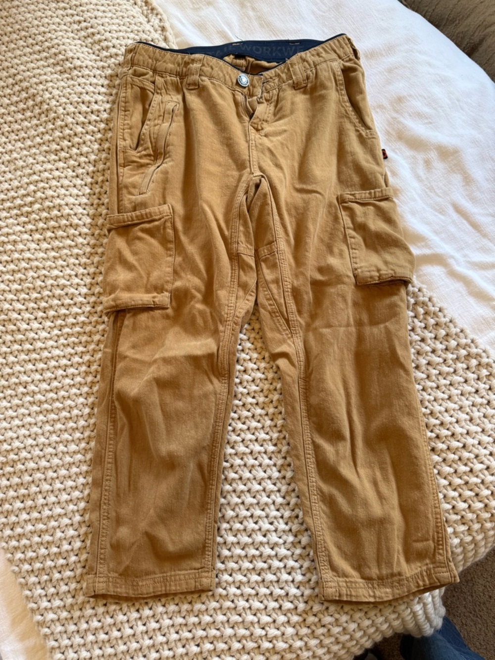Dovetail Women’s lightweight cropped pant